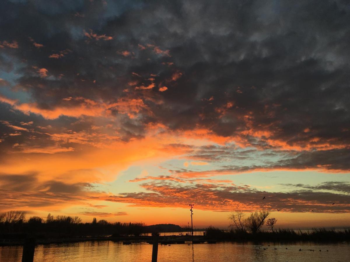 Balatonlelle Apartmanház Esterno foto