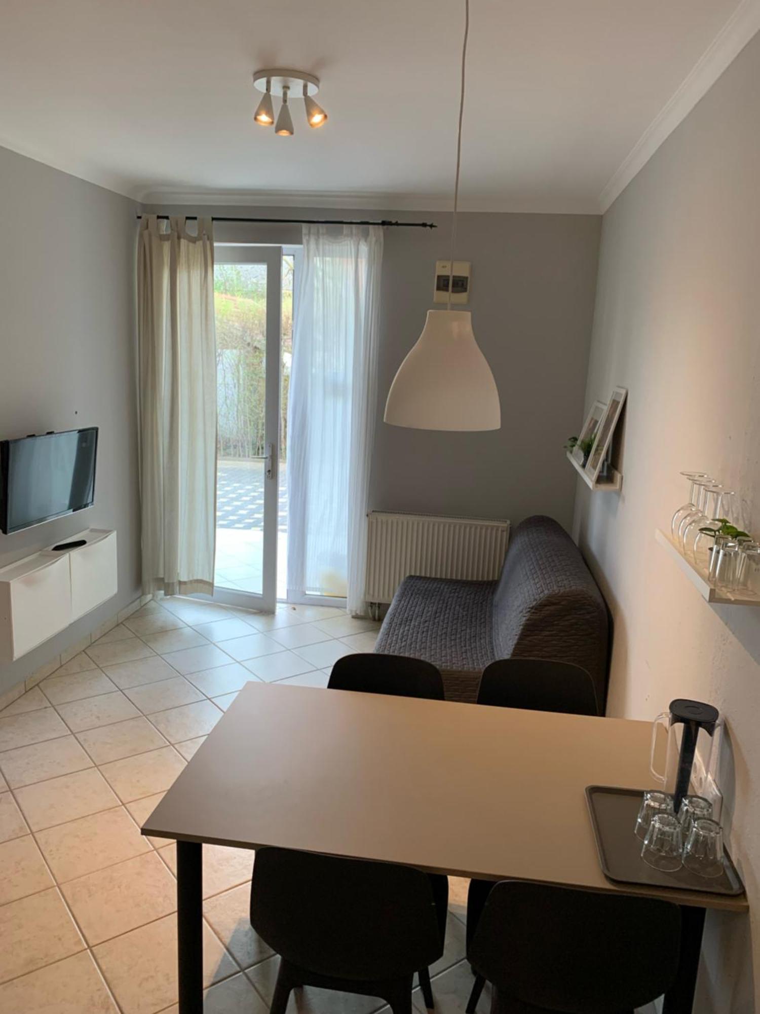 Balatonlelle Apartmanház Esterno foto