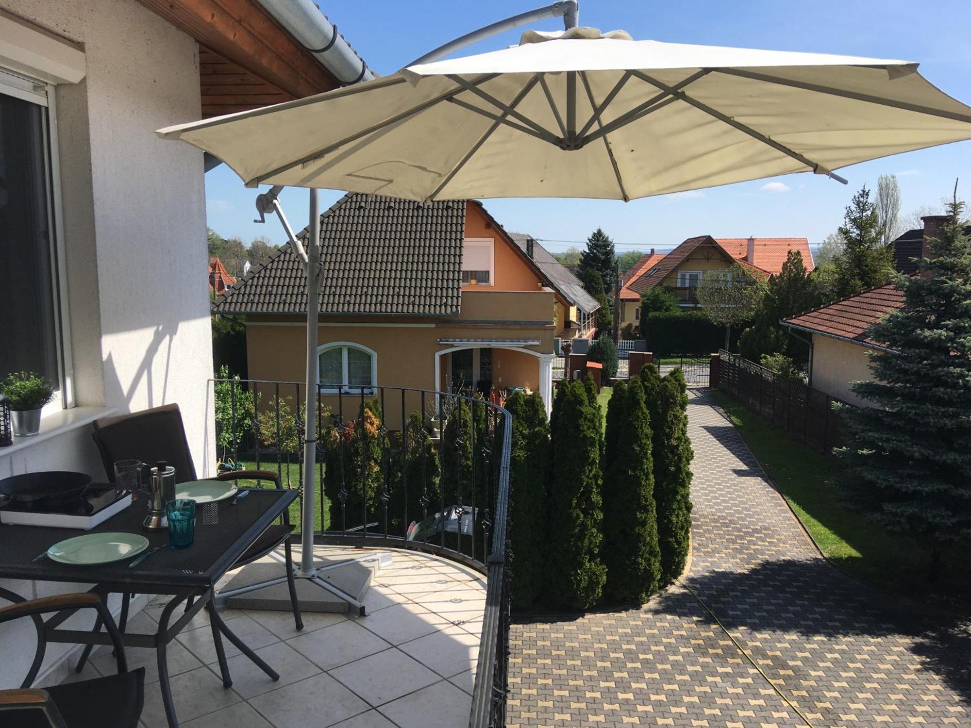 Balatonlelle Apartmanház Esterno foto